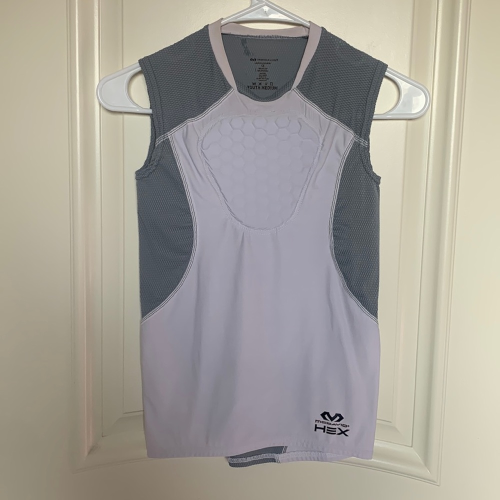 McDavid Hex Boys Chest Protector, size medium